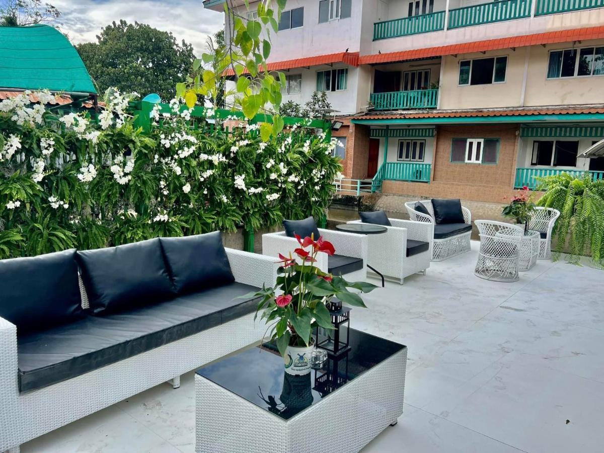Albergue Baan Sood Soi 1 บ้านสุดซอย เรซิเด้นท์ 1